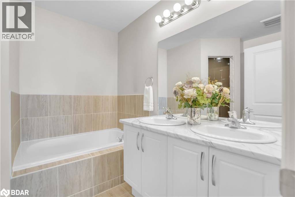 8 Spooner Crescent, Collingwood, Ontario L9Y 1T3 - Photo 7 - 40780791