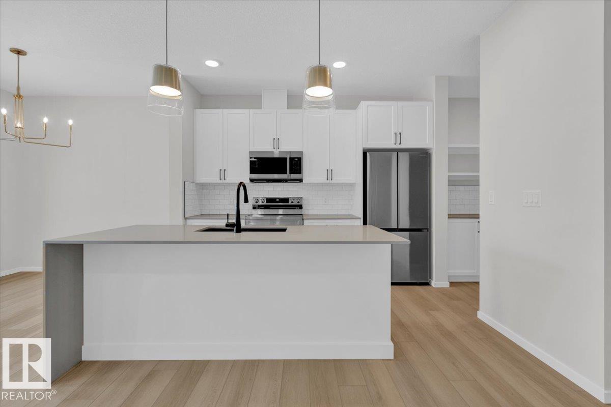 137 Hilton Cv, Spruce Grove, Alberta  T7X 1Y4 - Photo 5 - E4454739