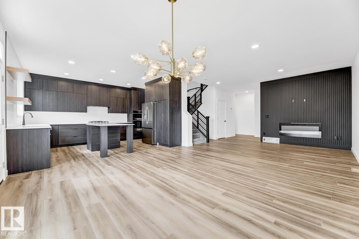 3 EMERSON LD, Spruce Grove, Alberta