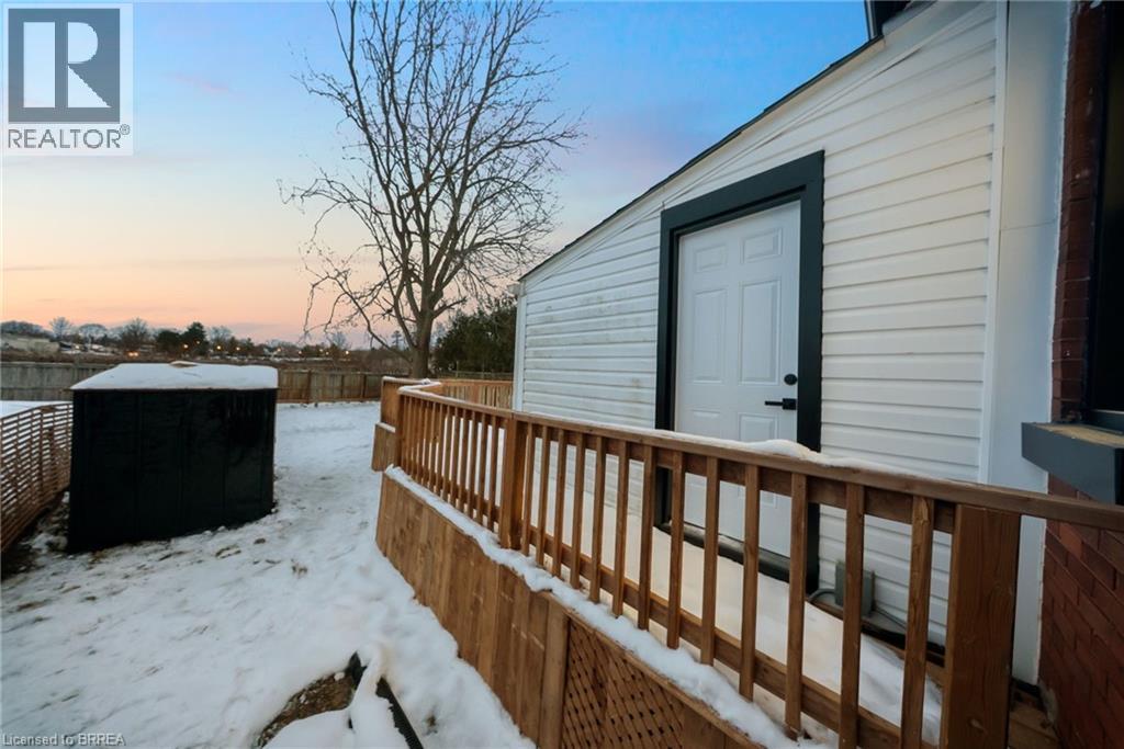 12 Carlyle Street, Brantford, Ontario  N3T 2C1 - Photo 18 - 40791860