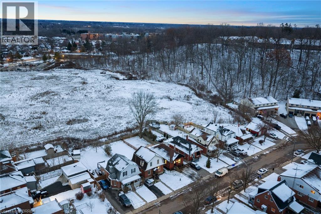 12 Carlyle Street, Brantford, Ontario  N3T 2C1 - Photo 19 - 40791860