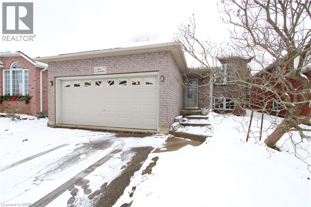 4 Dowden Avenue, Brantford, Ontario  N3T 6N5 - Photo 2 - 40791776