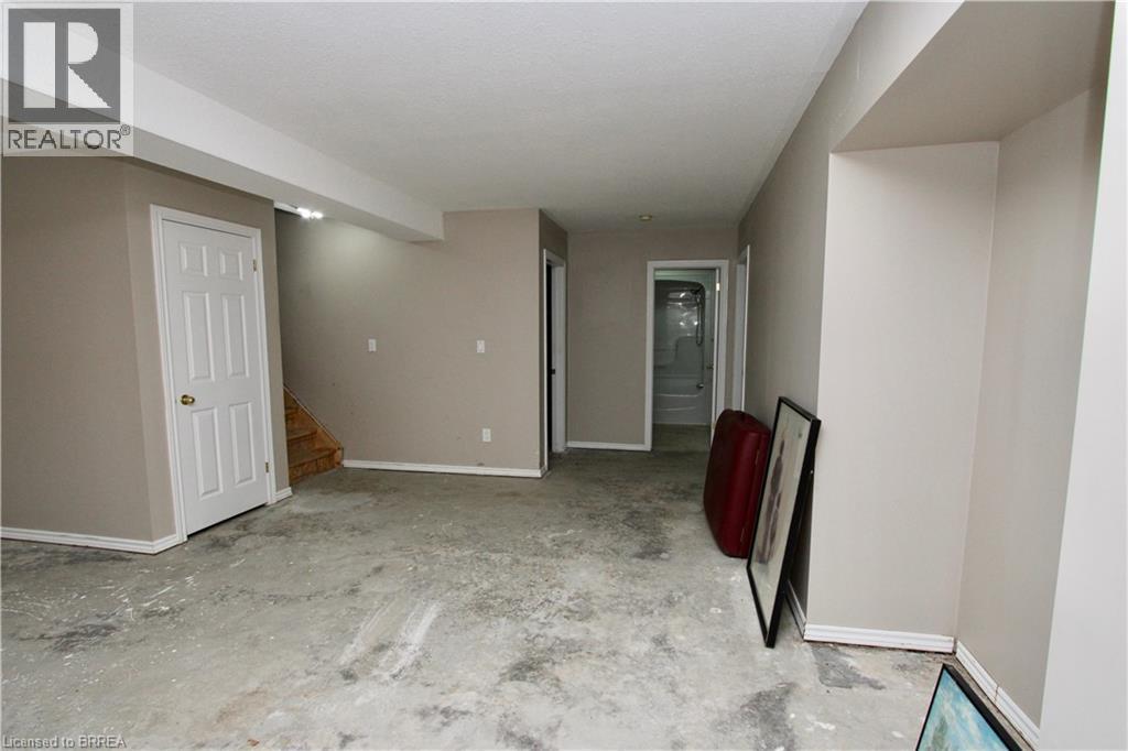 4 Dowden Avenue, Brantford, Ontario  N3T 6N5 - Photo 31 - 40791776