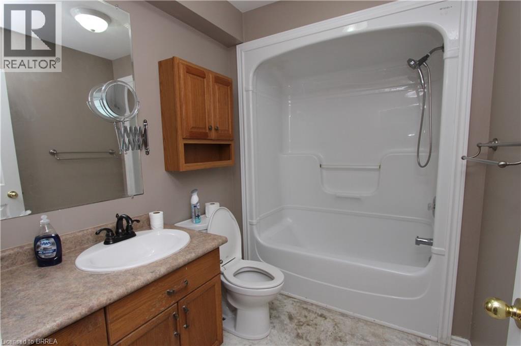 4 Dowden Avenue, Brantford, Ontario  N3T 6N5 - Photo 35 - 40791776