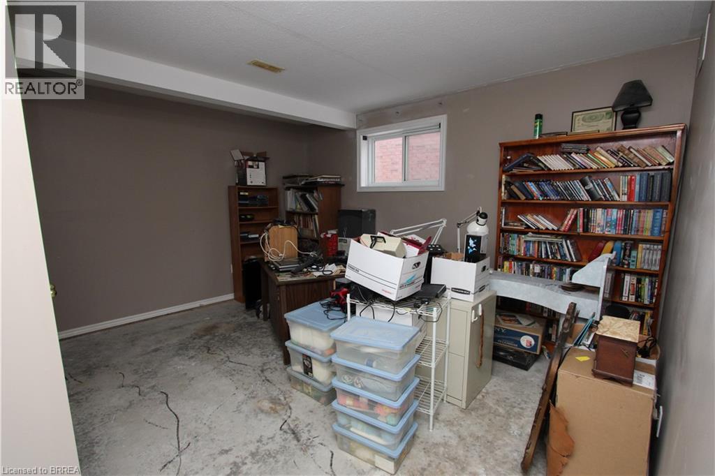 4 Dowden Avenue, Brantford, Ontario  N3T 6N5 - Photo 36 - 40791776