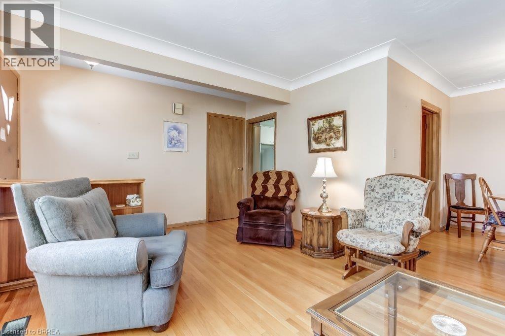 56 Balmoral Drive, Brantford, Ontario  N3R 5B9 - Photo 7 - 40791309