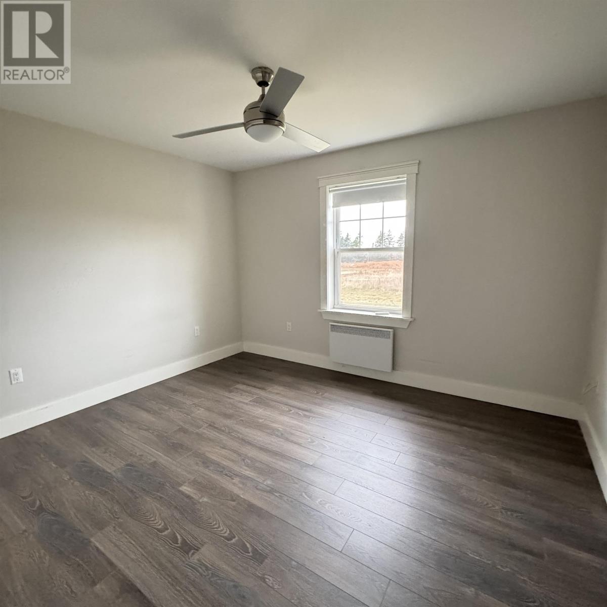 241 Darrach Avenue, Summerside, Prince Edward Island  C1N 0L1 - Photo 13 - 202528942