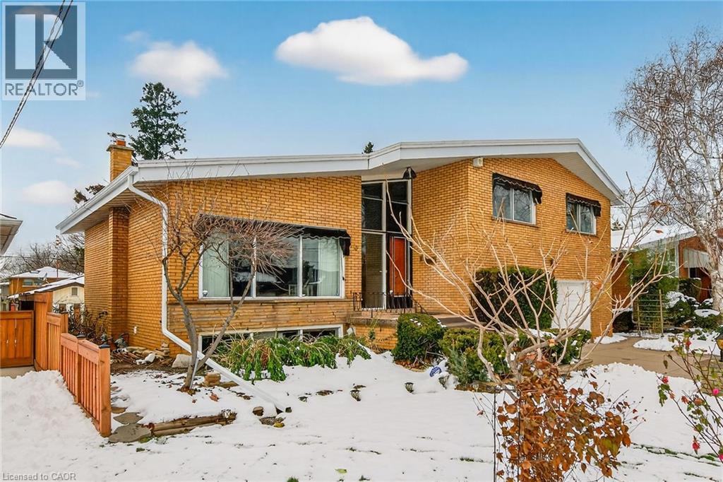 16 Southill Drive, Hamilton, Ontario L9A 3K5 - Photo 3 - 40791435