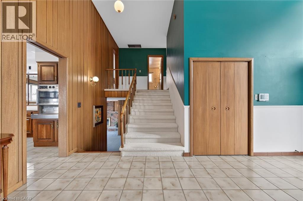 16 Southill Drive, Hamilton, Ontario L9A 3K5 - Photo 8 - 40791435