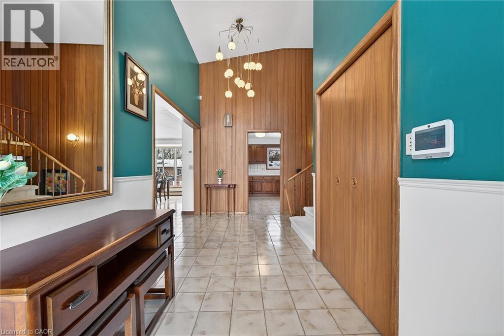 16 Southill Drive, Hamilton, Ontario L9A 3K5 - Photo 6 - 40791435