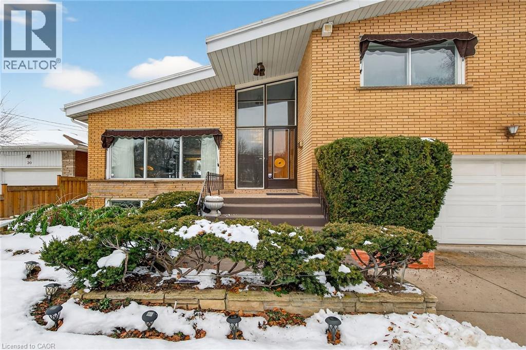 16 Southill Drive, Hamilton, Ontario L9A 3K5 - Photo 4 - 40791435