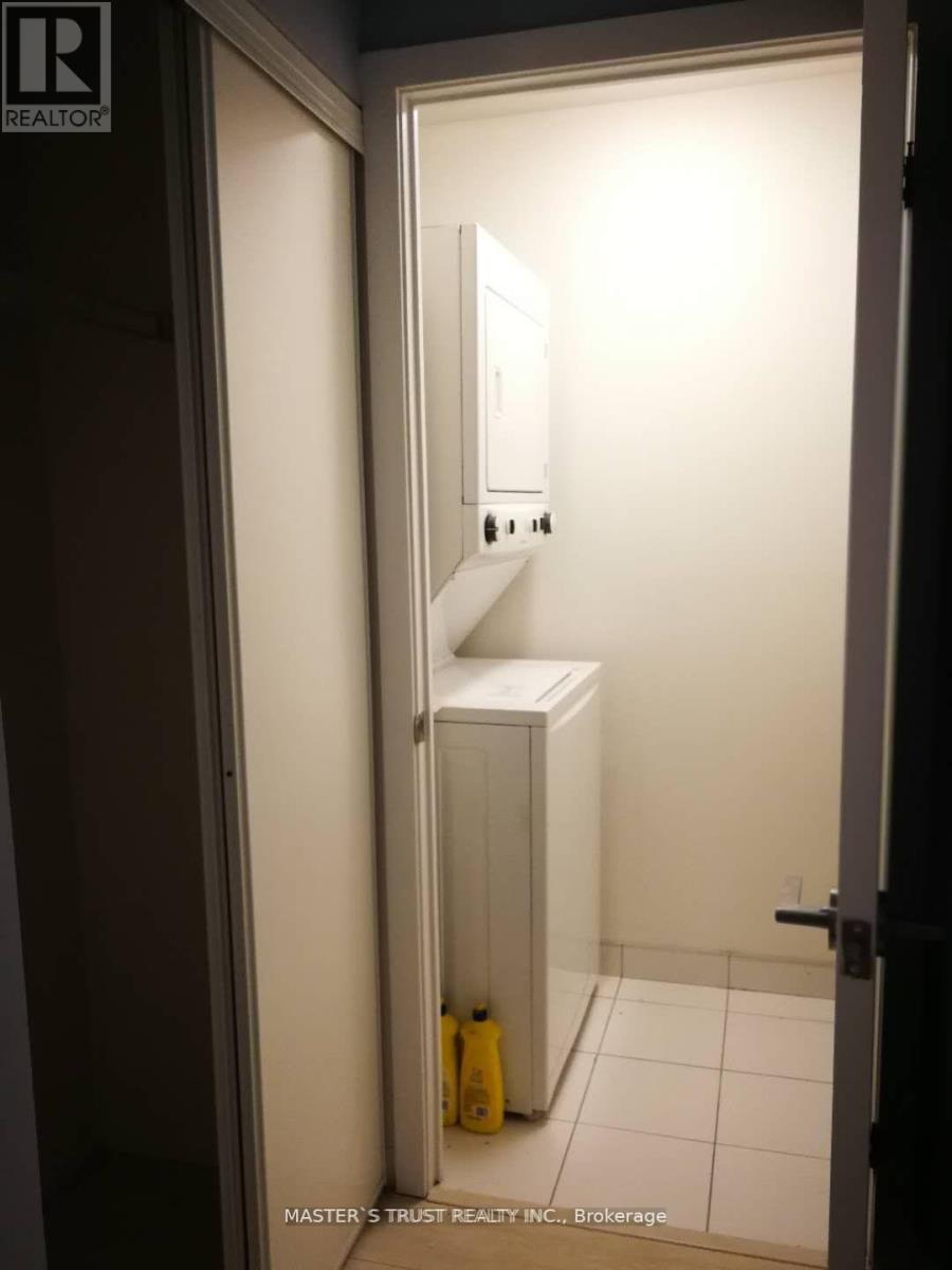 2403 - 70 Forest Manor Road, Toronto, Ontario  M2J 0A9 - Photo 1 - C12595196