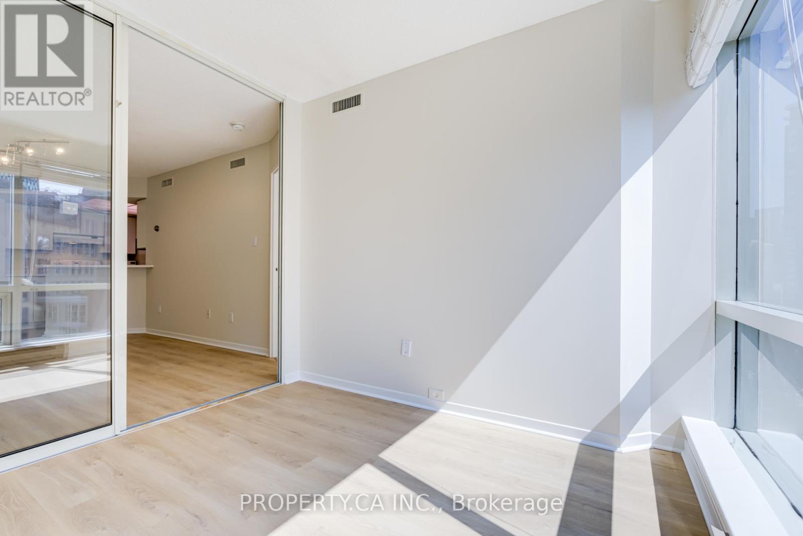 1505 - 1001 Bay Street, Toronto, Ontario  M5S 3A6 - Photo 14 - C12595220