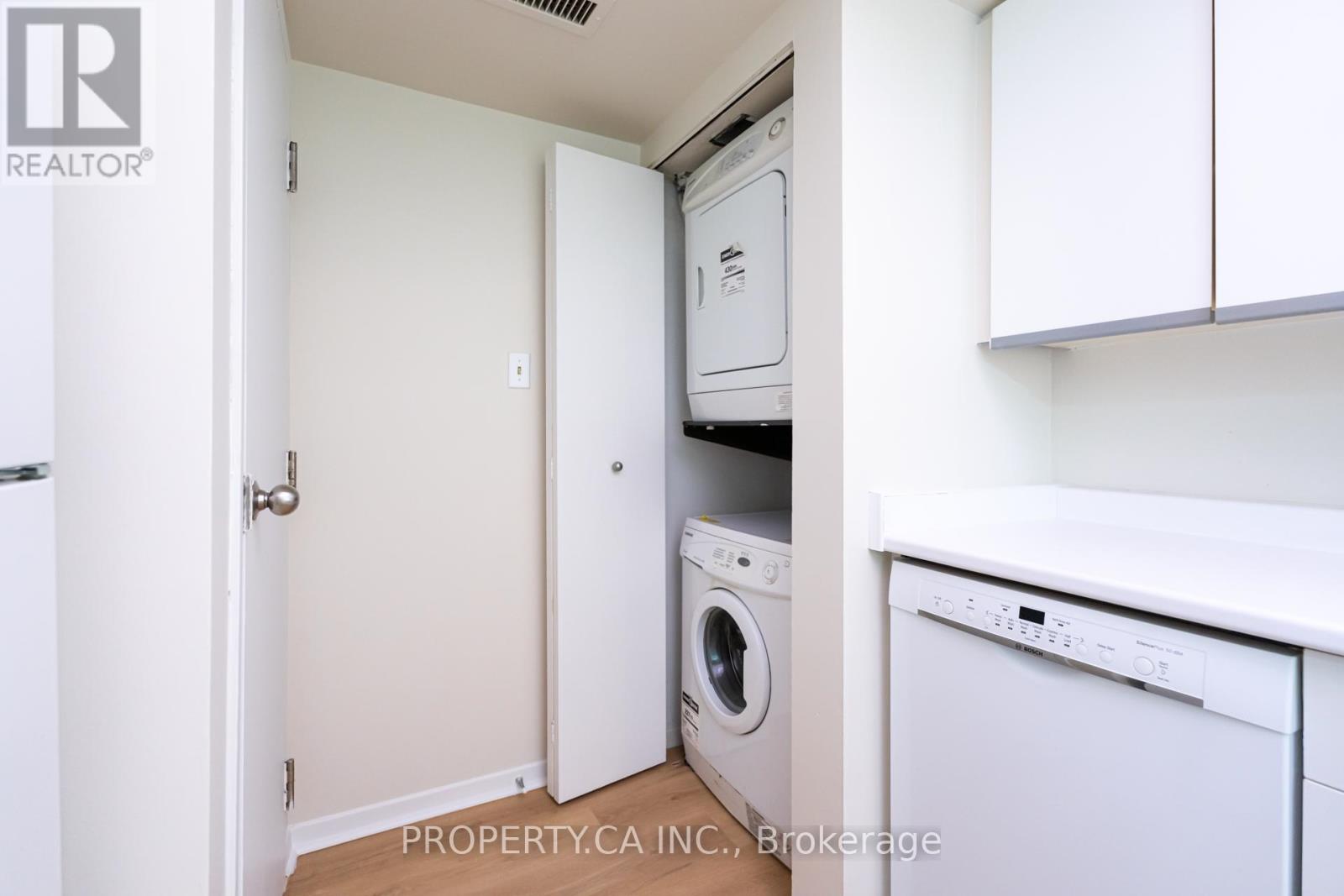 1505 - 1001 Bay Street, Toronto, Ontario  M5S 3A6 - Photo 20 - C12595220