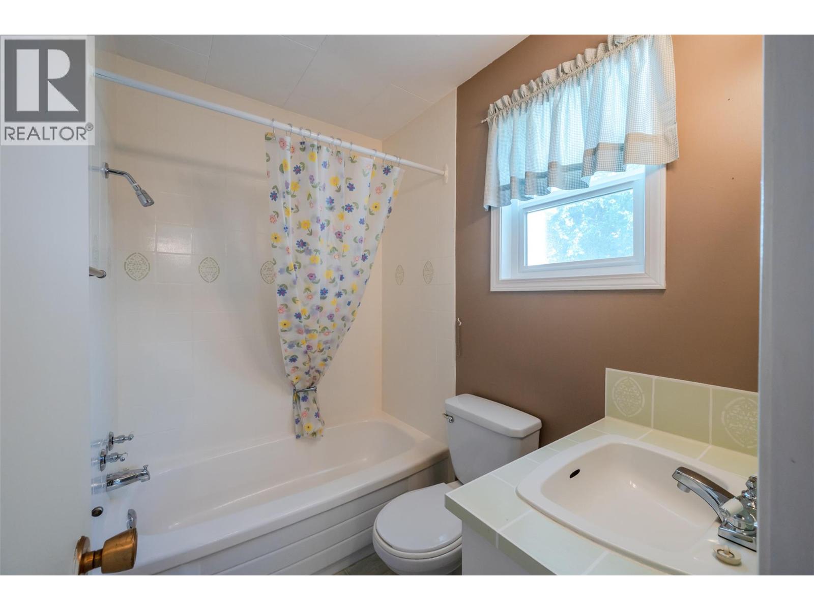 4836/4840 Barten Place, Okanagan Falls, British Columbia  V0H 1R2 - Photo 46 - 10370383