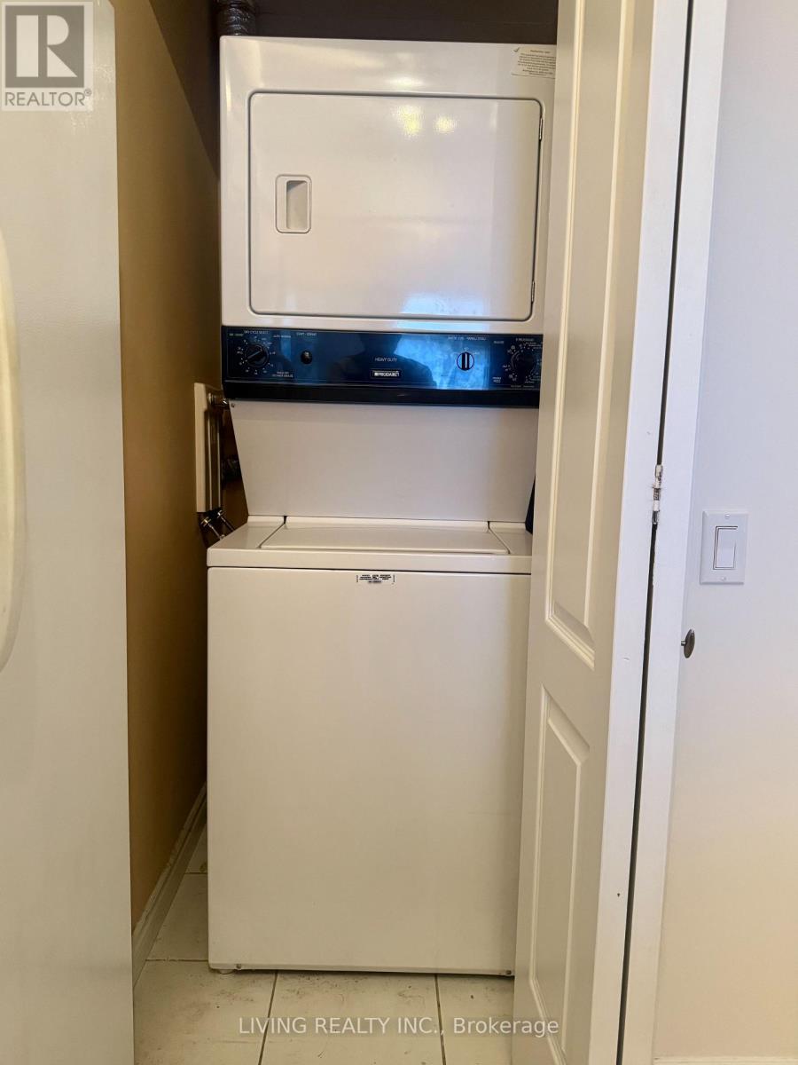 302 - 18 William Carson Crescent, Toronto, Ontario  M2P 2G6 - Photo 15 - C12590838