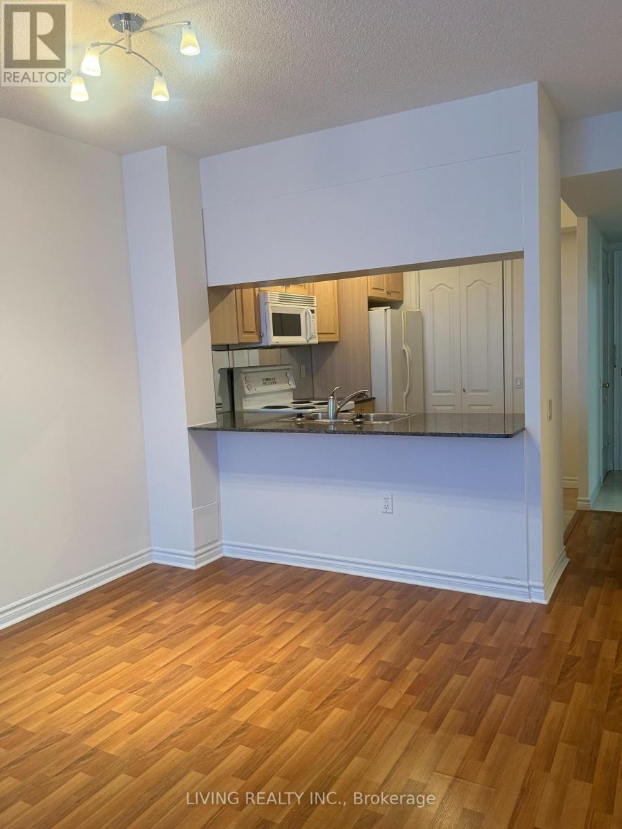 302 - 18 William Carson Crescent, Toronto, Ontario  M2P 2G6 - Photo 6 - C12590838