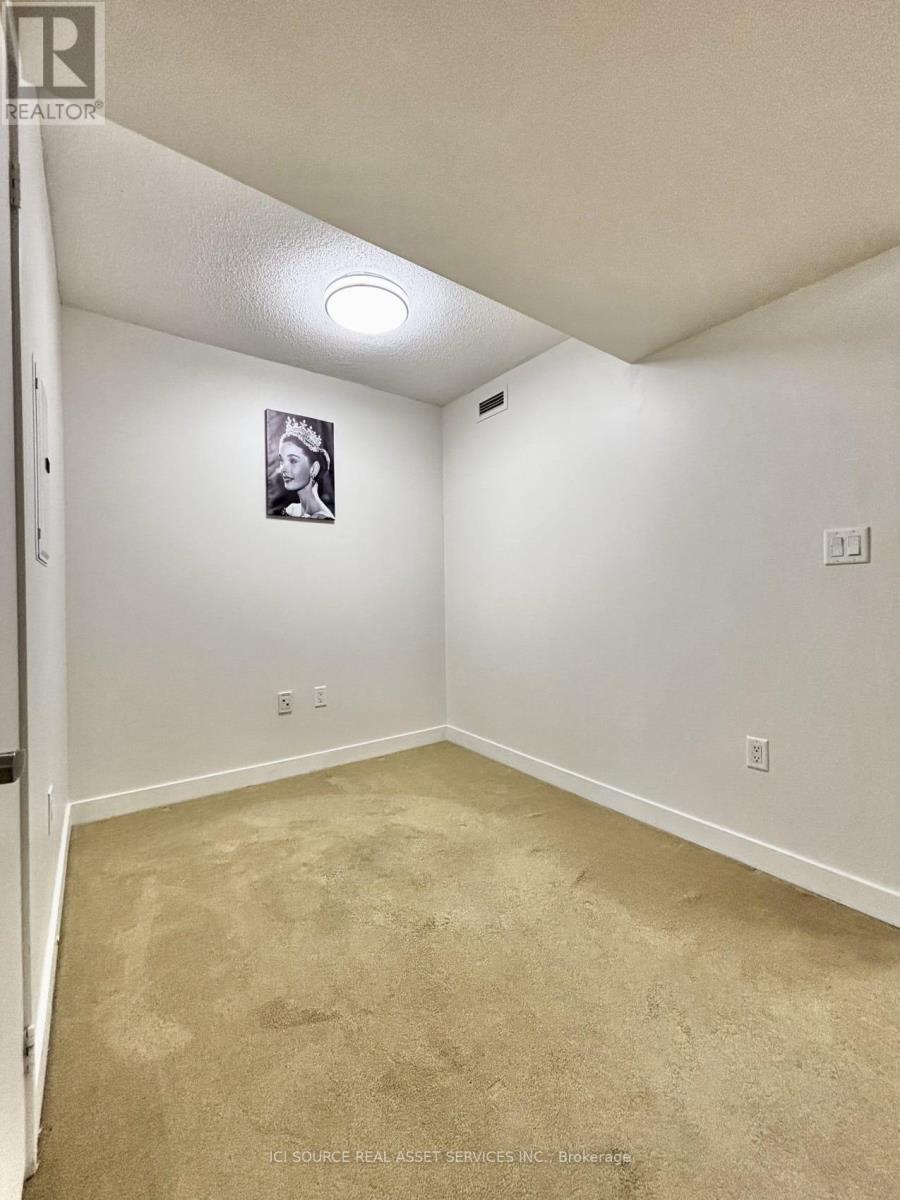 4908 - 11 Brunel Court, Toronto, Ontario M5V 3Y3 - Photo 9 - C12593766