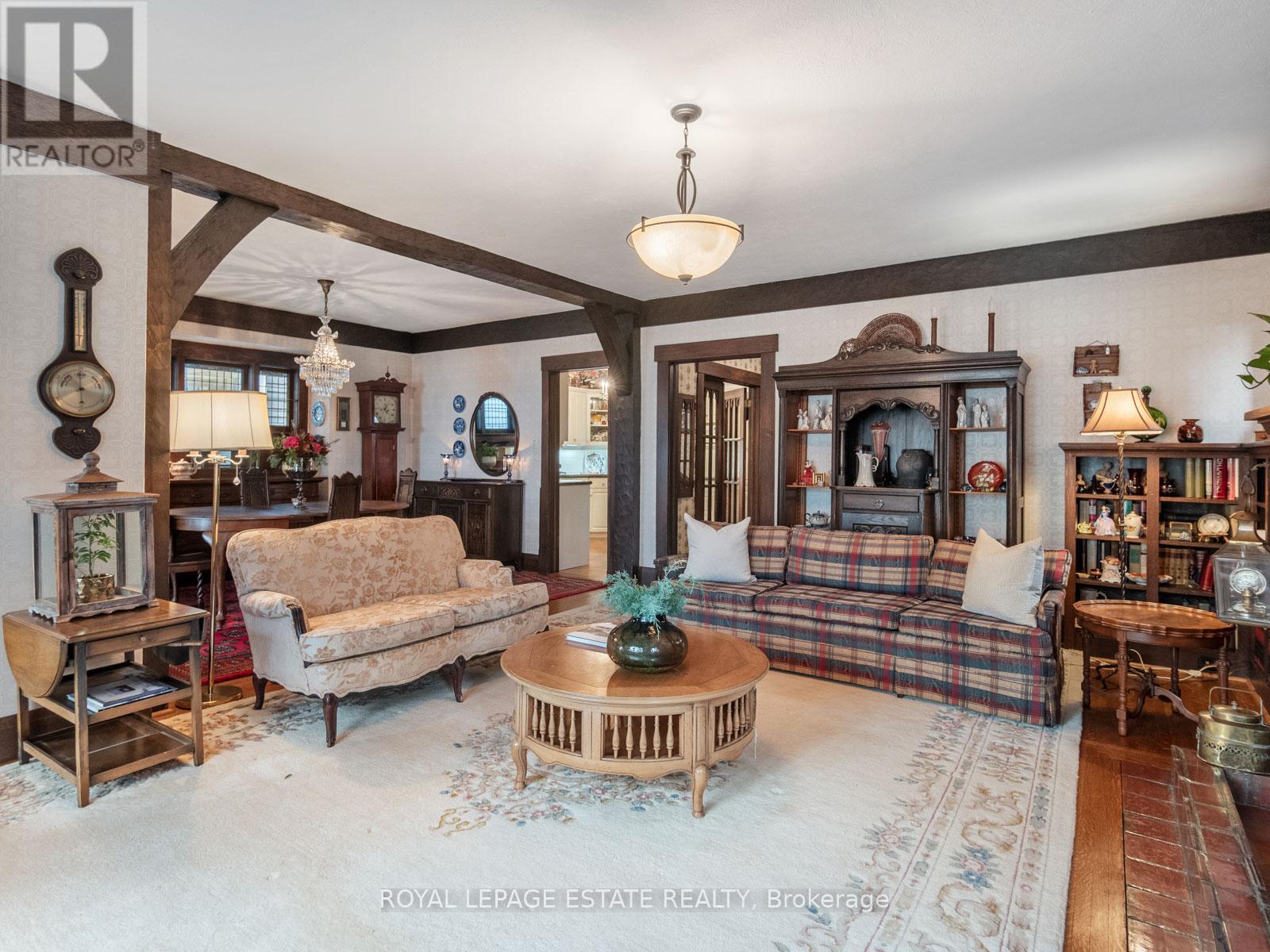 9 Silver Birch Avenue, Toronto, Ontario  M4E 3K8 - Photo 19 - E12595200