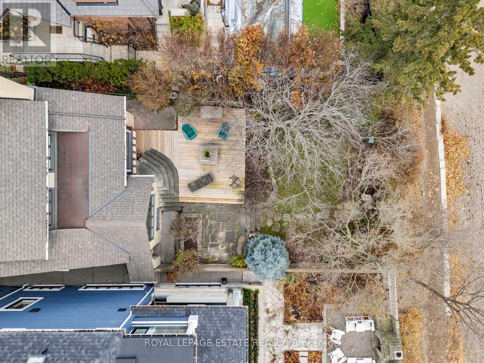 9 Silver Birch Avenue, Toronto, Ontario  M4E 3K8 - Photo 47 - E12595200