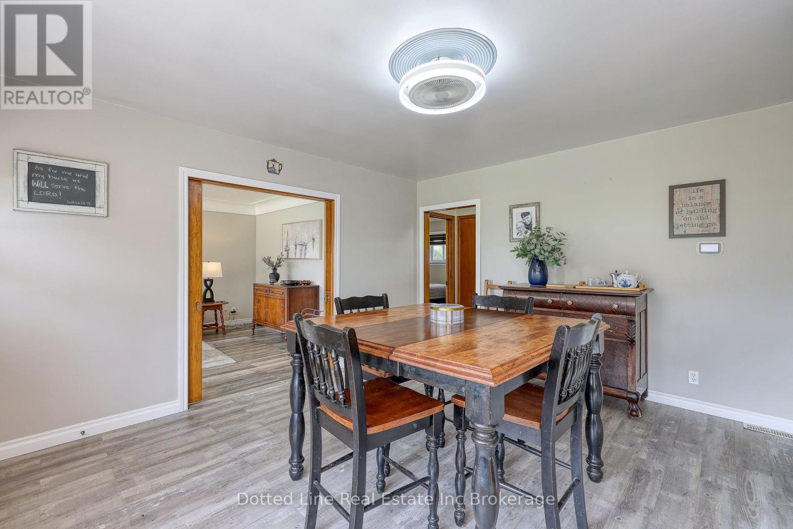 34 Albert Street, Norfolk, Ontario N0E 1G0 - Photo 24 - X12561328