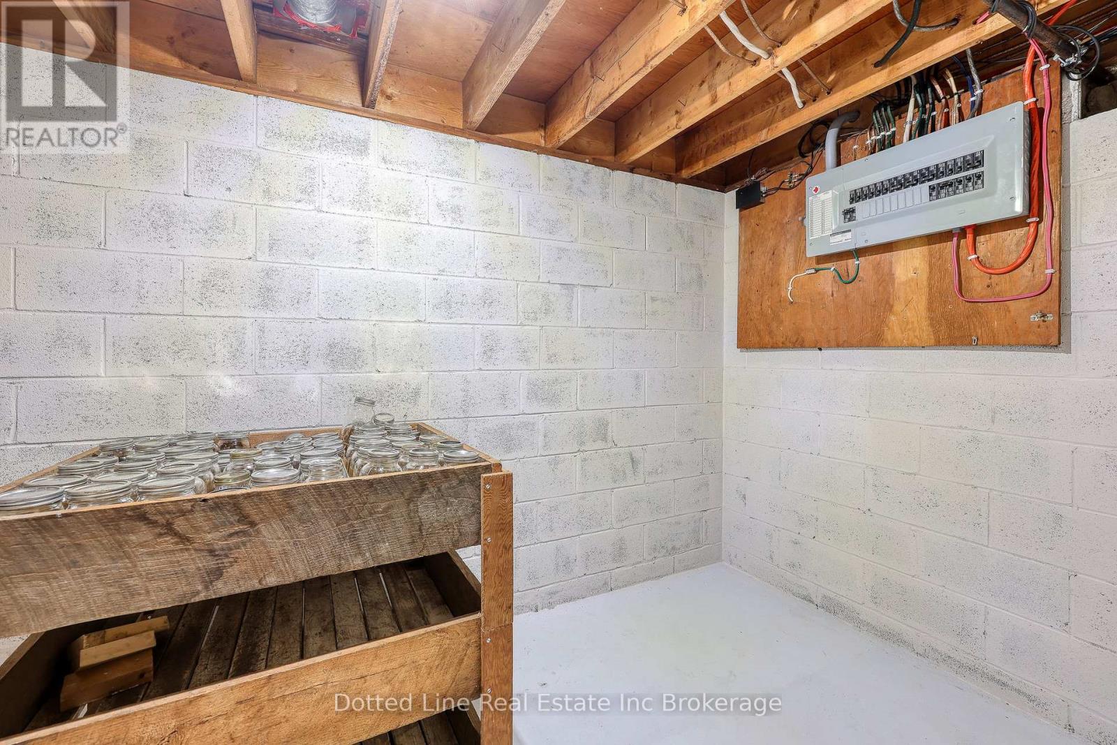 34 Albert Street, Norfolk, Ontario N0E 1G0 - Photo 45 - X12561328