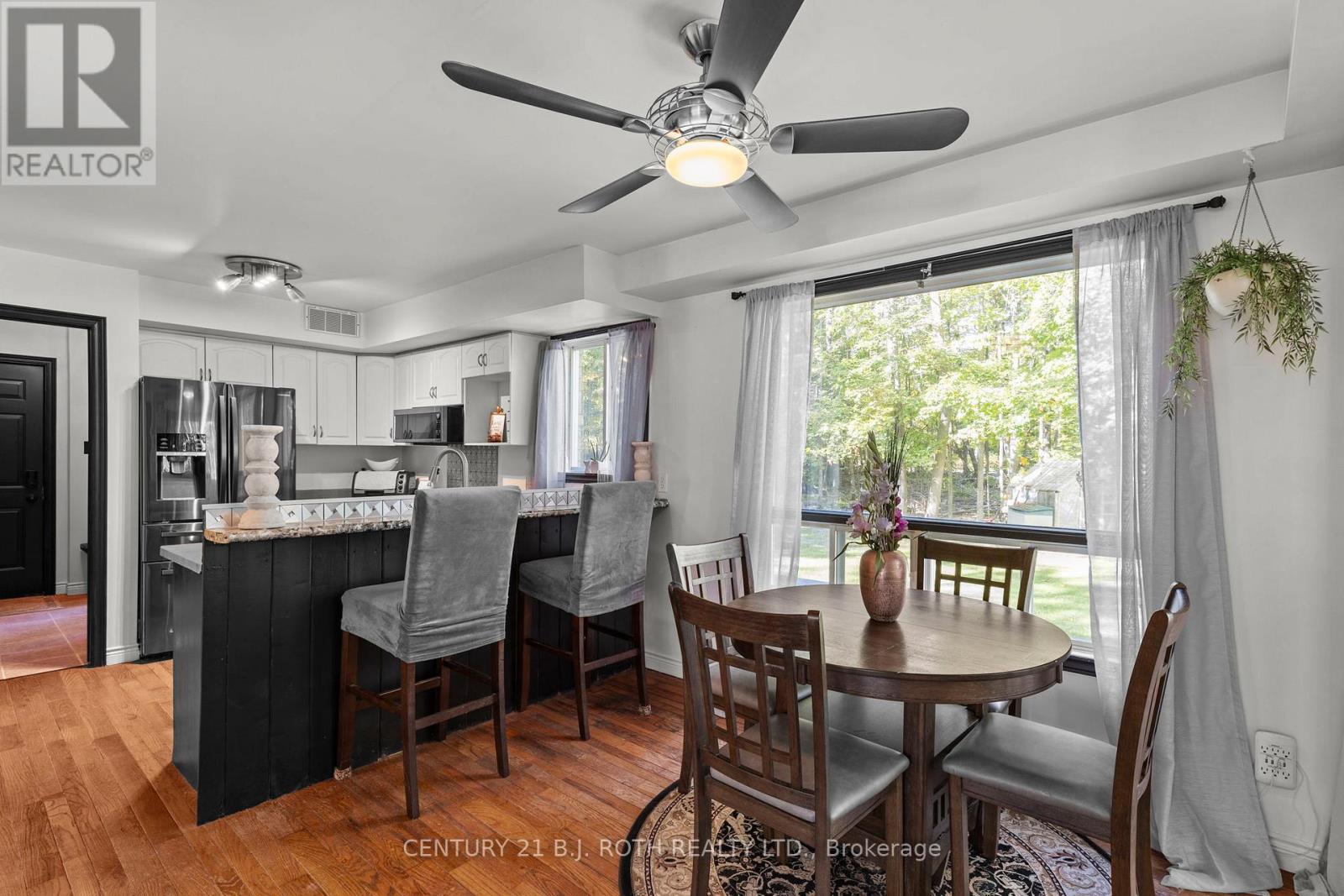 53 Slalom Drive, Oro-Medonte, Ontario  L0K 1N0 - Photo 9 - S12595268