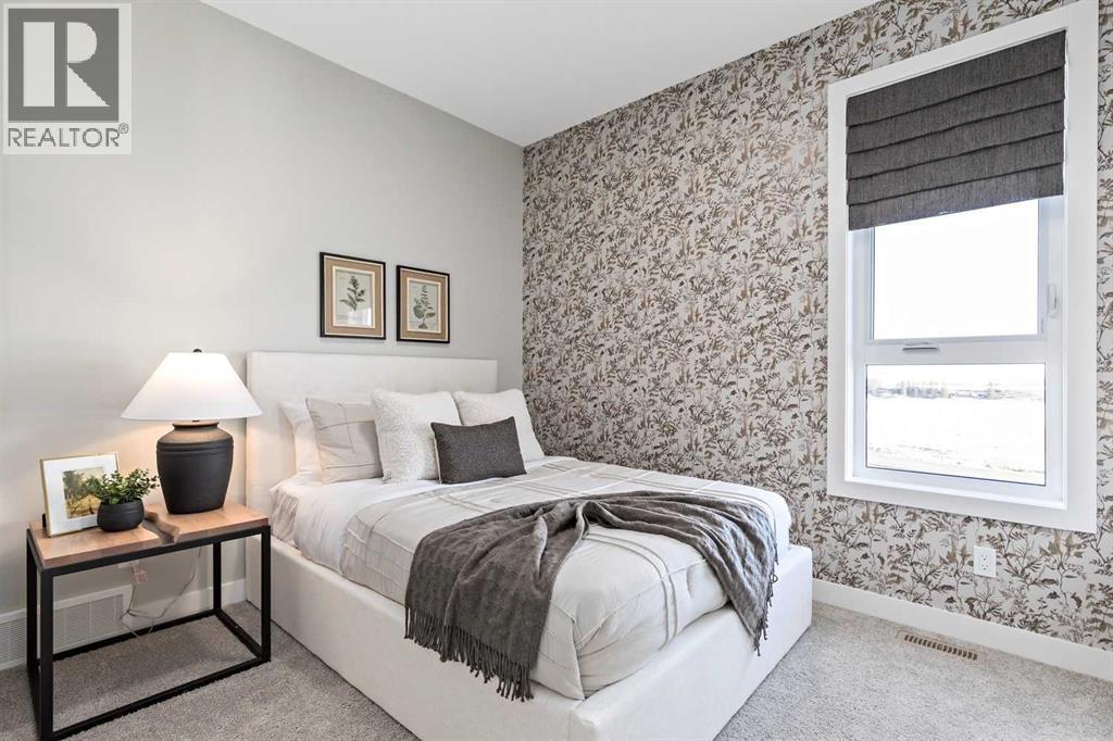 8 Creekview Manor Sw, Calgary, Alberta  T2X 5Y3 - Photo 12 - A2272088