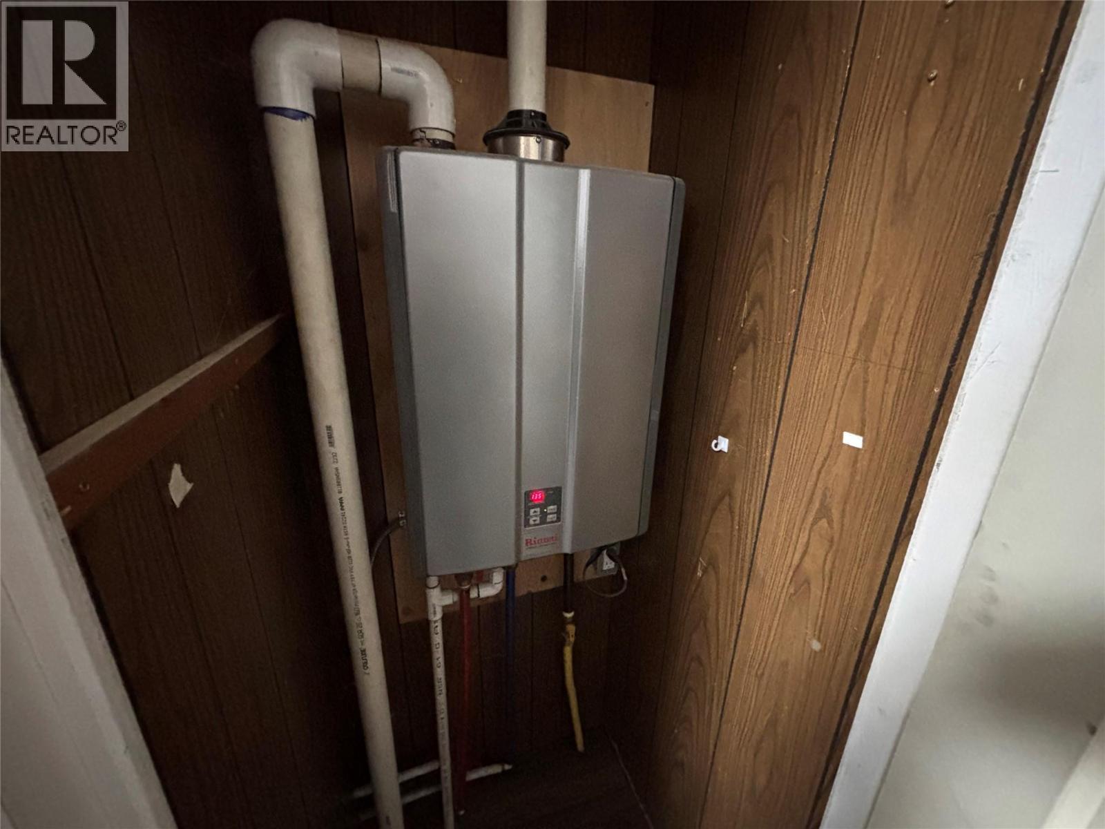 446 Lumby Mabel Lake Road Unit# B6, Lumby, British Columbia  V0E 2G5 - Photo 14 - 10370341