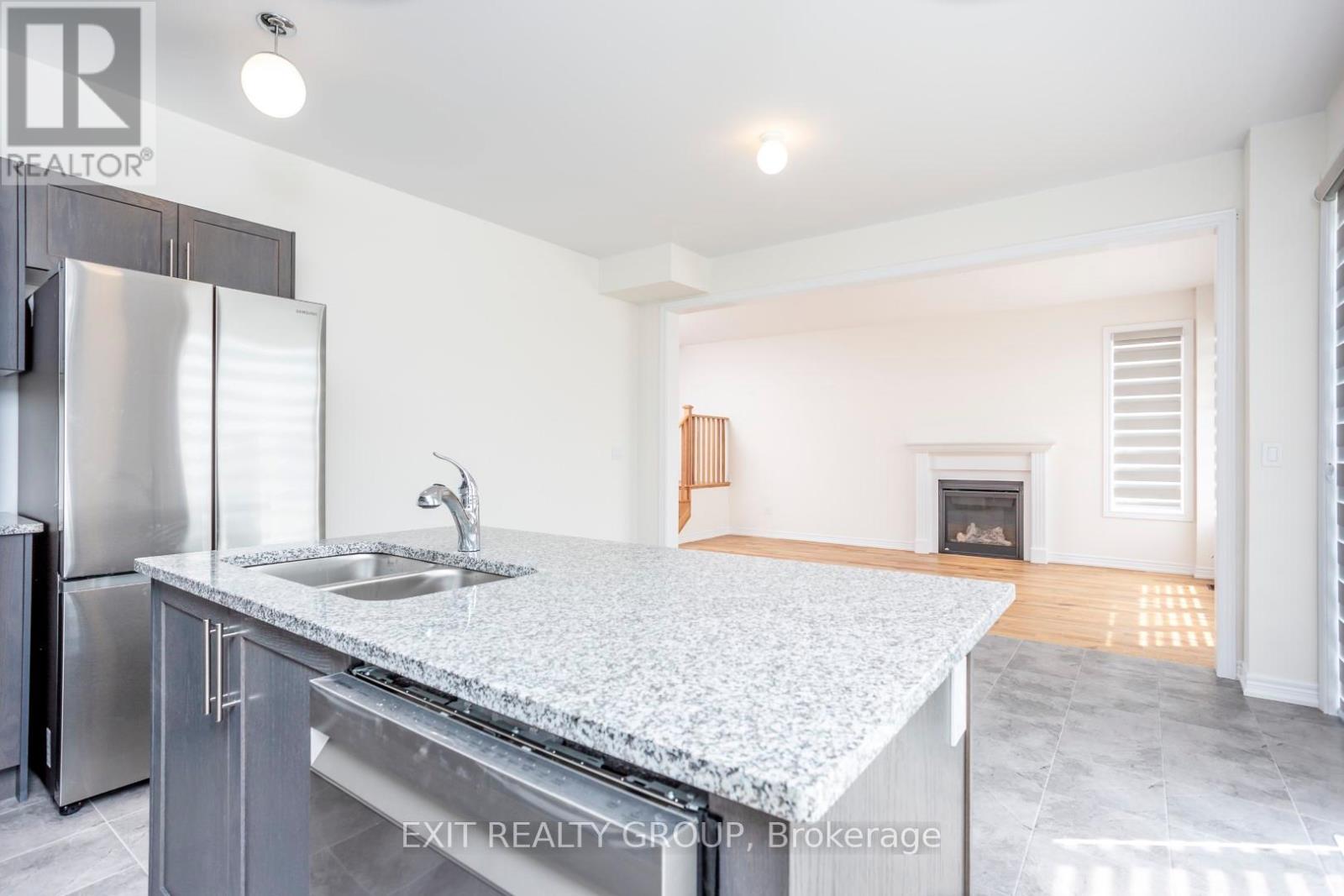 18 East Vista Terrace, Quinte West, Ontario  K0K 1L0 - Photo 16 - X12595334