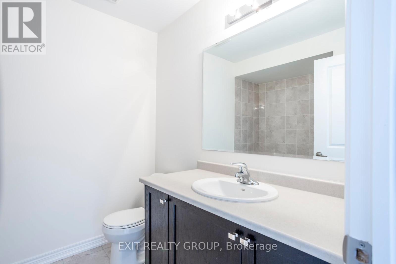 18 East Vista Terrace, Quinte West, Ontario  K0K 1L0 - Photo 21 - X12595334