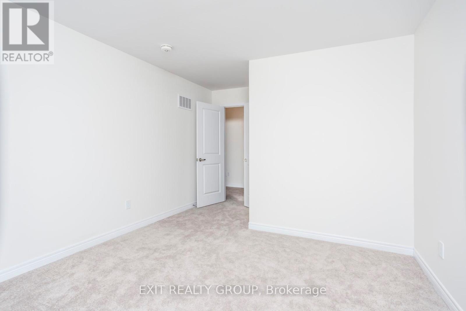 18 East Vista Terrace, Quinte West, Ontario  K0K 1L0 - Photo 28 - X12595334