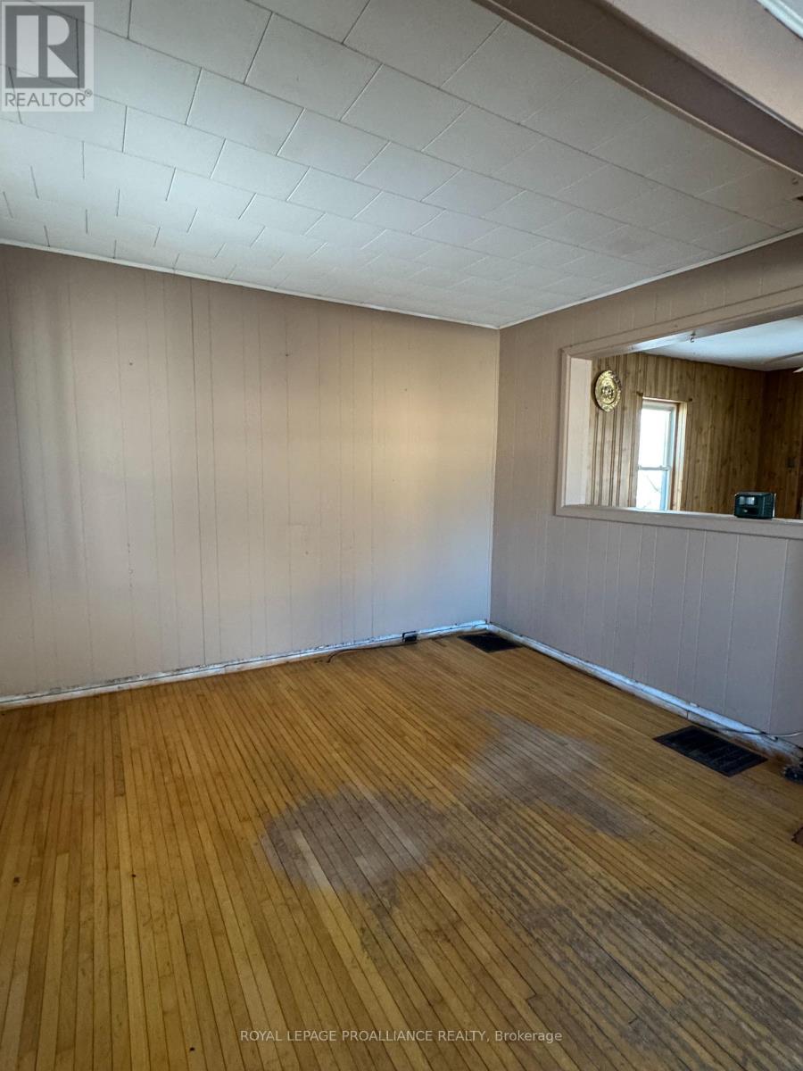 31 O'brien Street, Marmora And Lake, Ontario  K0K 2M0 - Photo 7 - X12595356