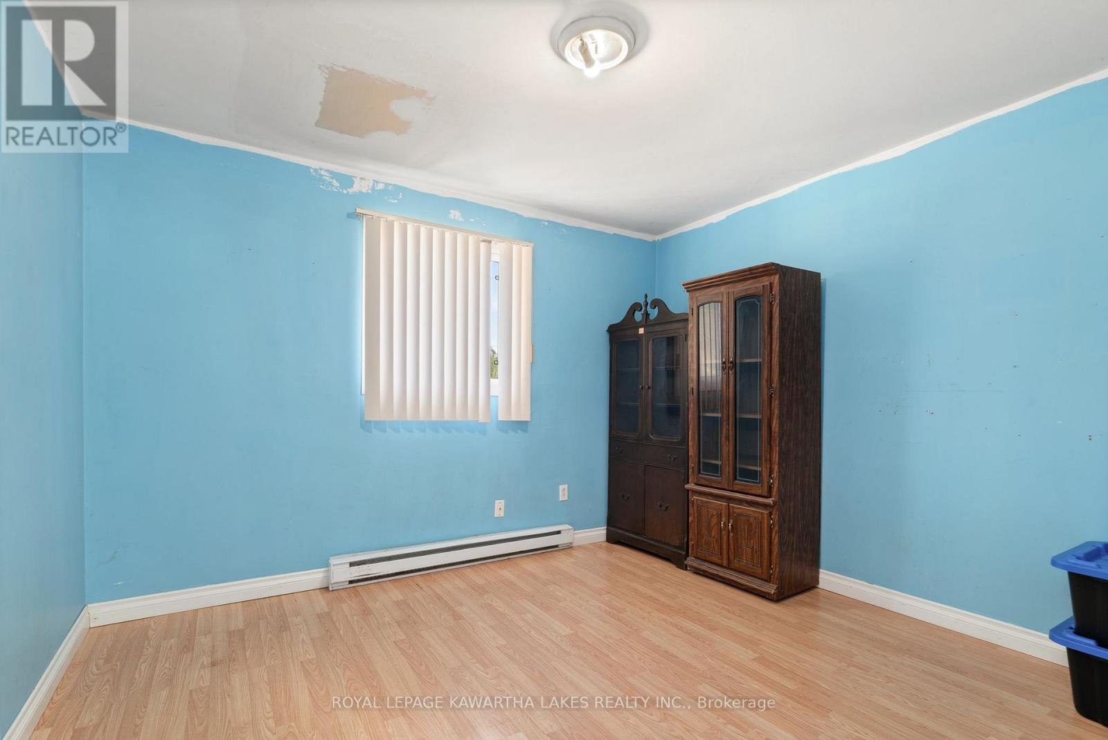 4 Bond Street E, Kawartha Lakes, Ontario  K9V 3P3 - Photo 26 - X12595422