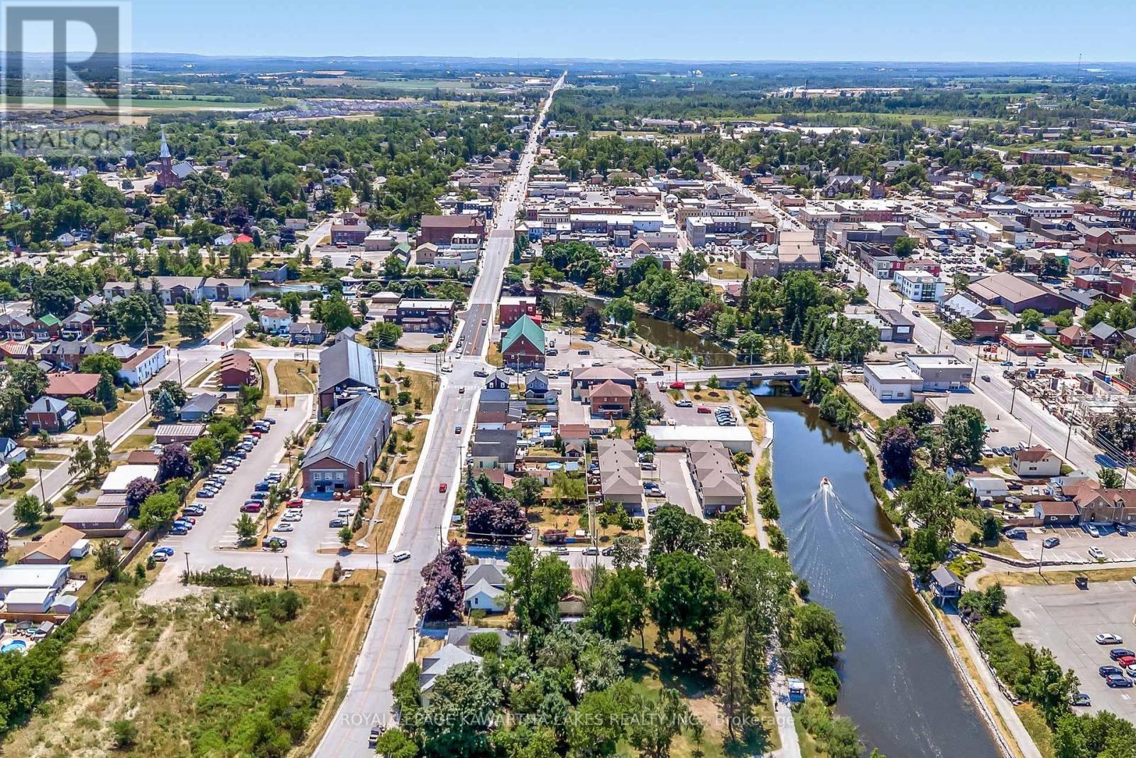 4 Bond Street E, Kawartha Lakes, Ontario  K9V 3P3 - Photo 34 - X12595422