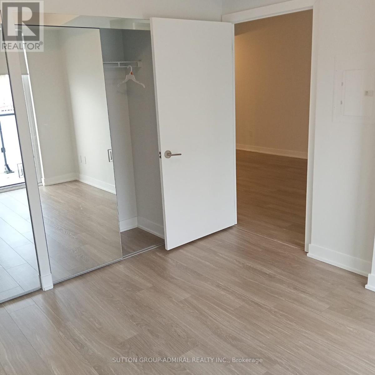 3711 - 4130 Parkside Village Drive, Mississauga, Ontario  L5B 3M8 - Photo 11 - W12595214