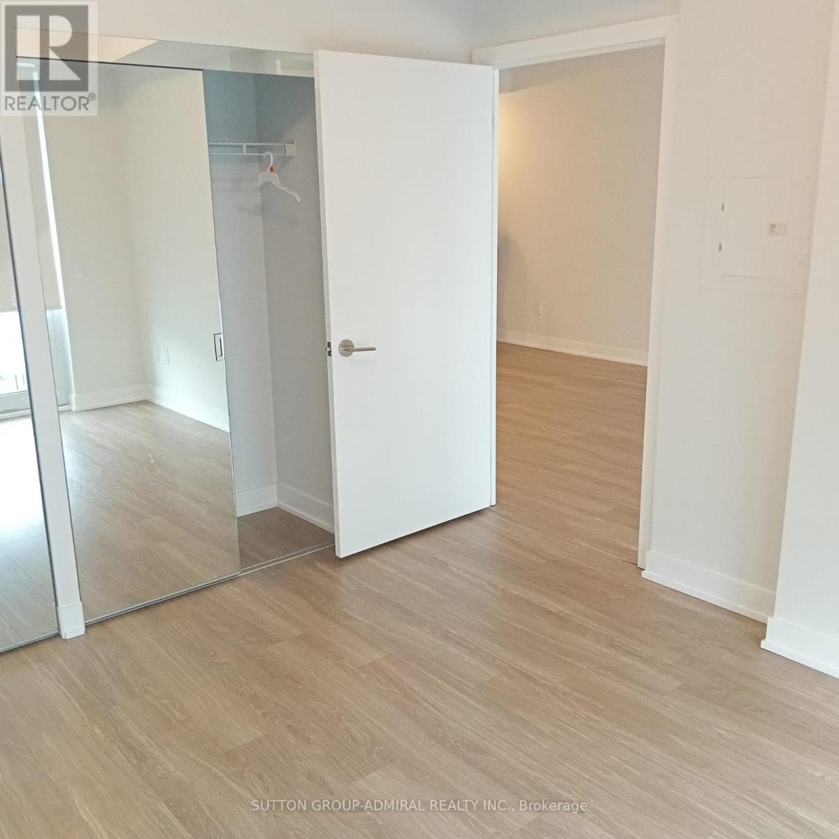 3711 - 4130 Parkside Village Drive, Mississauga, Ontario  L5B 3M8 - Photo 13 - W12595214