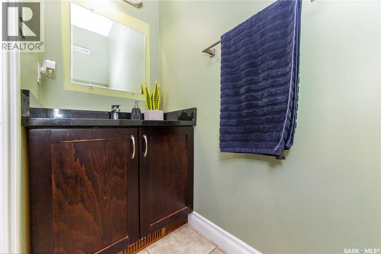 28 118 Hampton Circle, Saskatoon, Saskatchewan S7R 0C9 - Photo 9 - SK024486