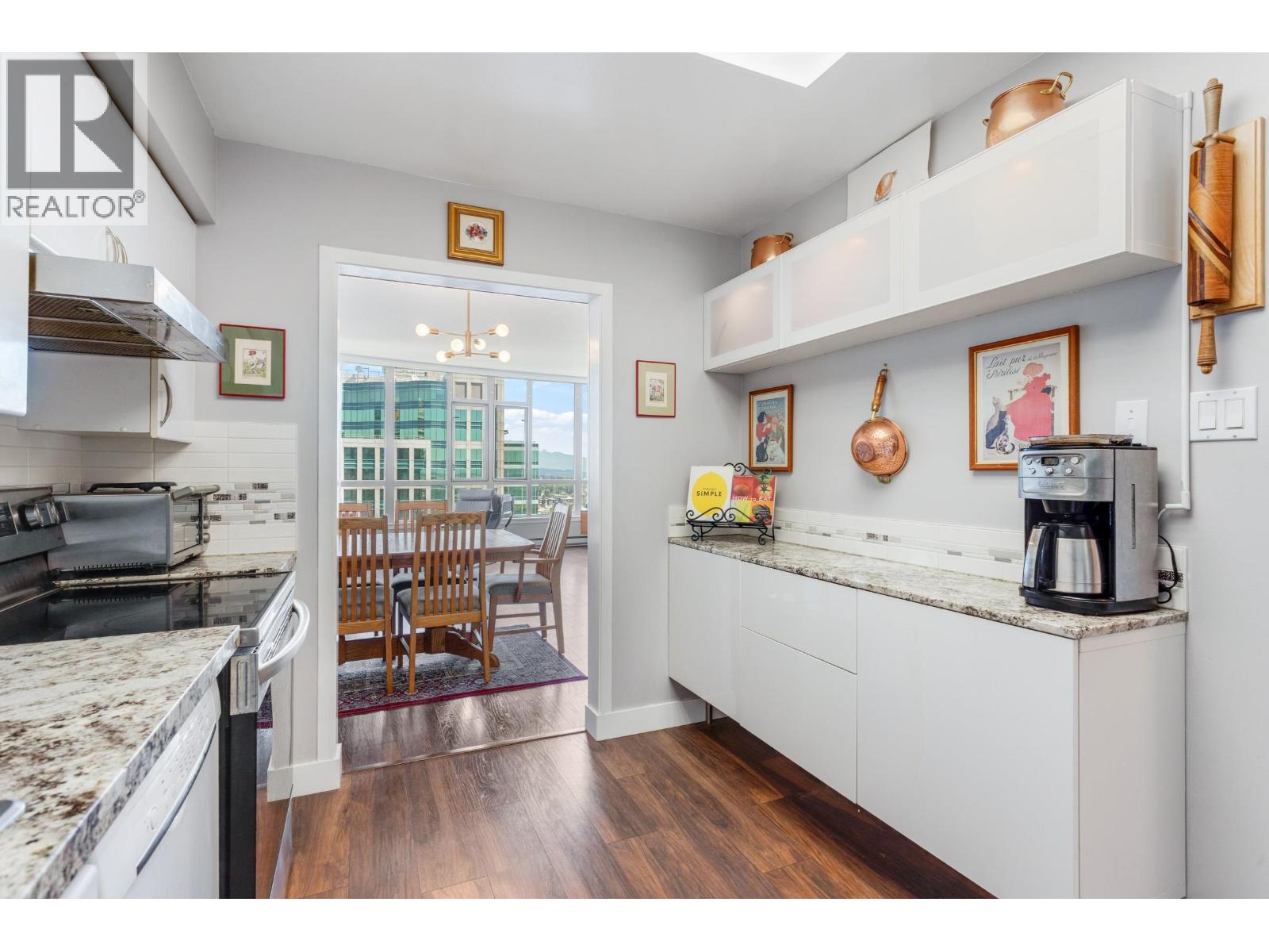 2005 6888 Station Hill Drive, Burnaby, British Columbia  V3N 4X5 - Photo 12 - R3071065