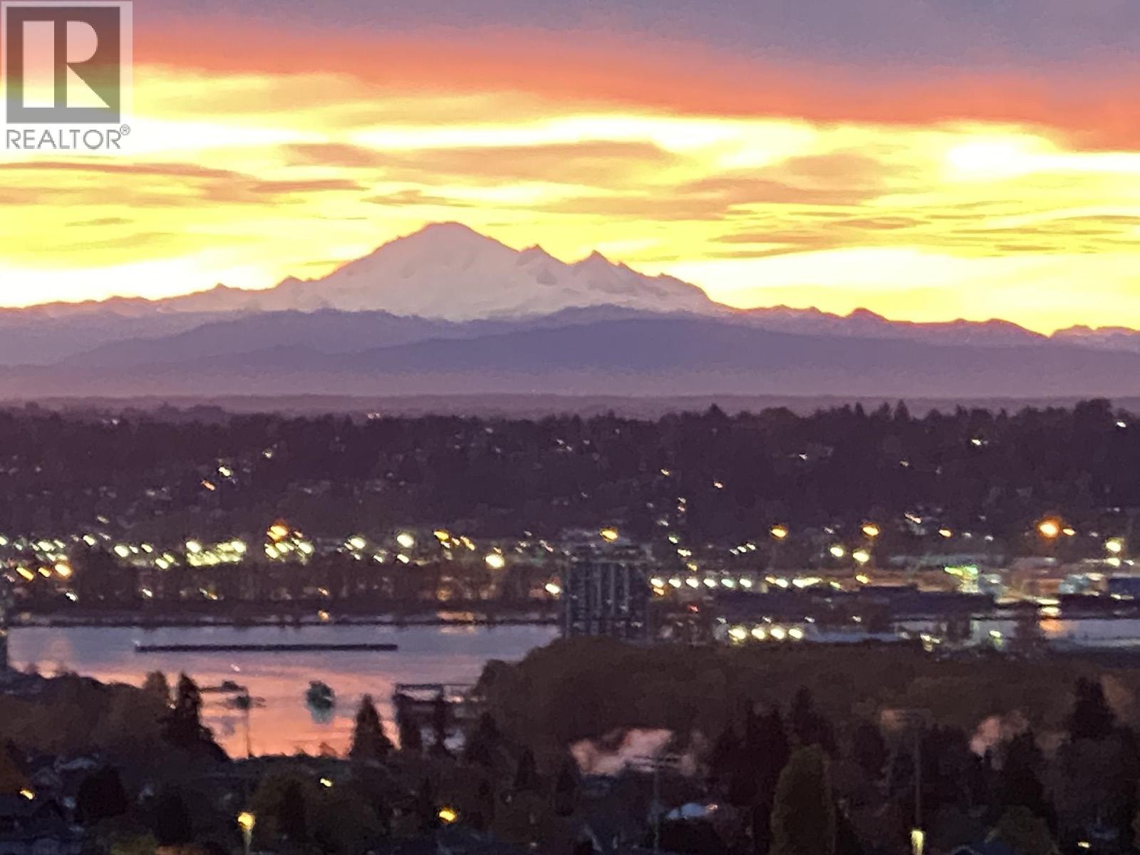 2005 6888 Station Hill Drive, Burnaby, British Columbia  V3N 4X5 - Photo 38 - R3071065