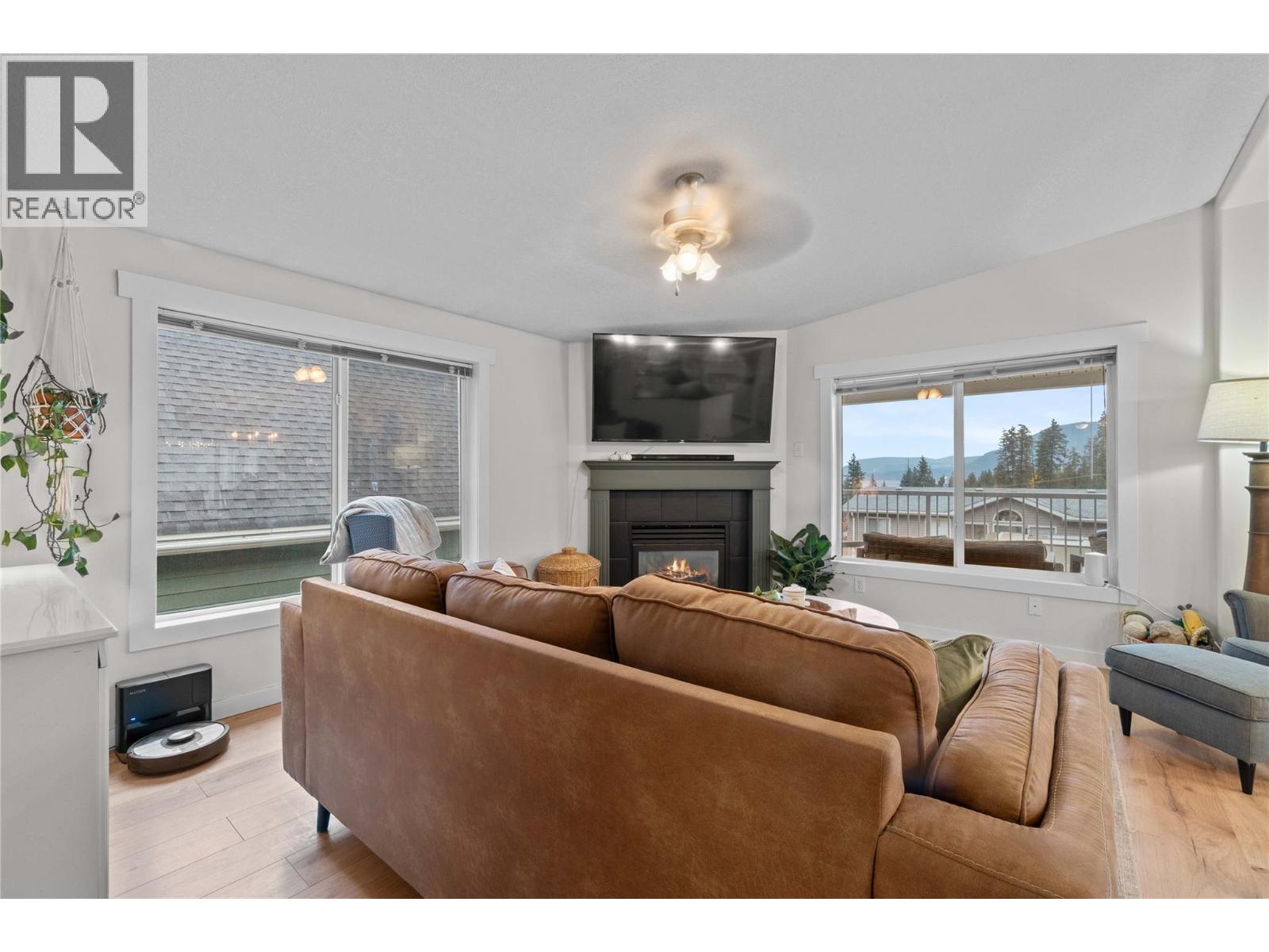 900 10 Avenue Se Unit# 27, Salmon Arm, British Columbia  V1E 2W6 - Photo 24 - 10367204