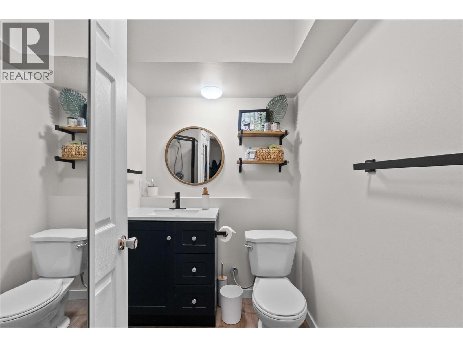 900 10 Avenue Se Unit# 27, Salmon Arm, British Columbia  V1E 2W6 - Photo 53 - 10367204