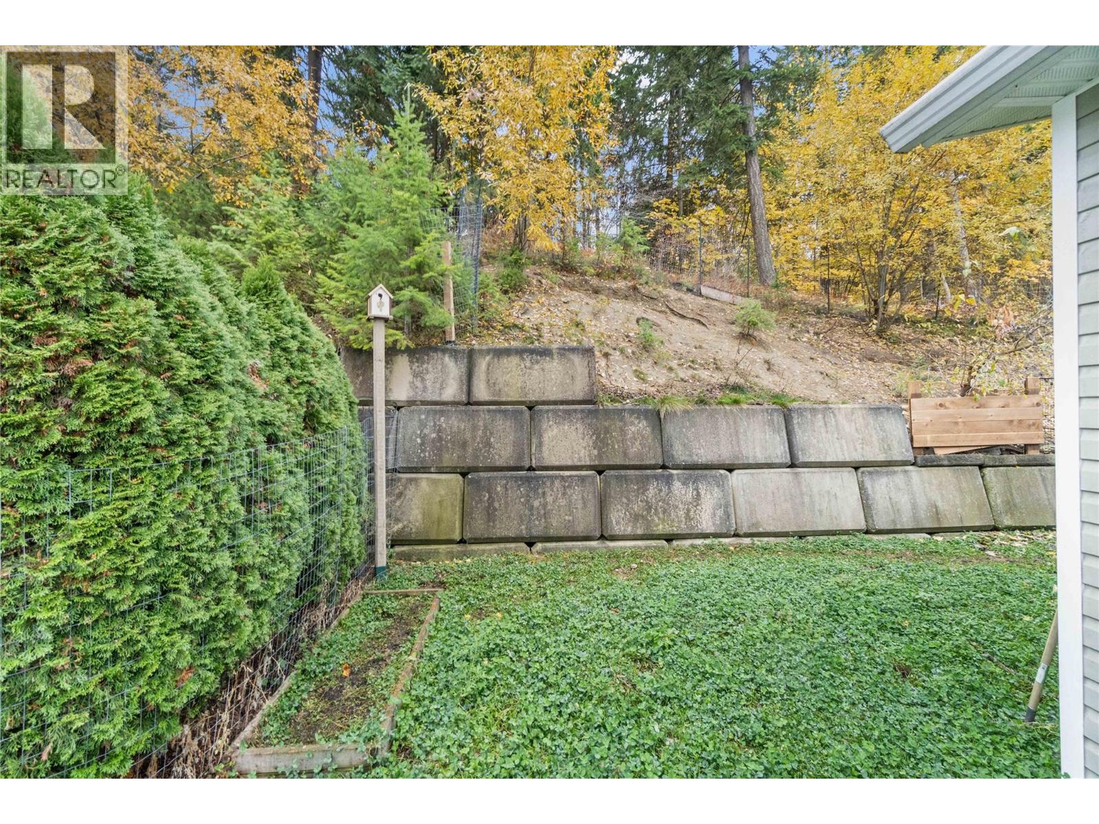 900 10 Avenue Se Unit# 27, Salmon Arm, British Columbia  V1E 2W6 - Photo 62 - 10367204