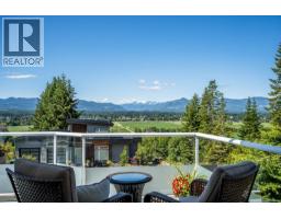 1418 Valley View Dr Courtenay East