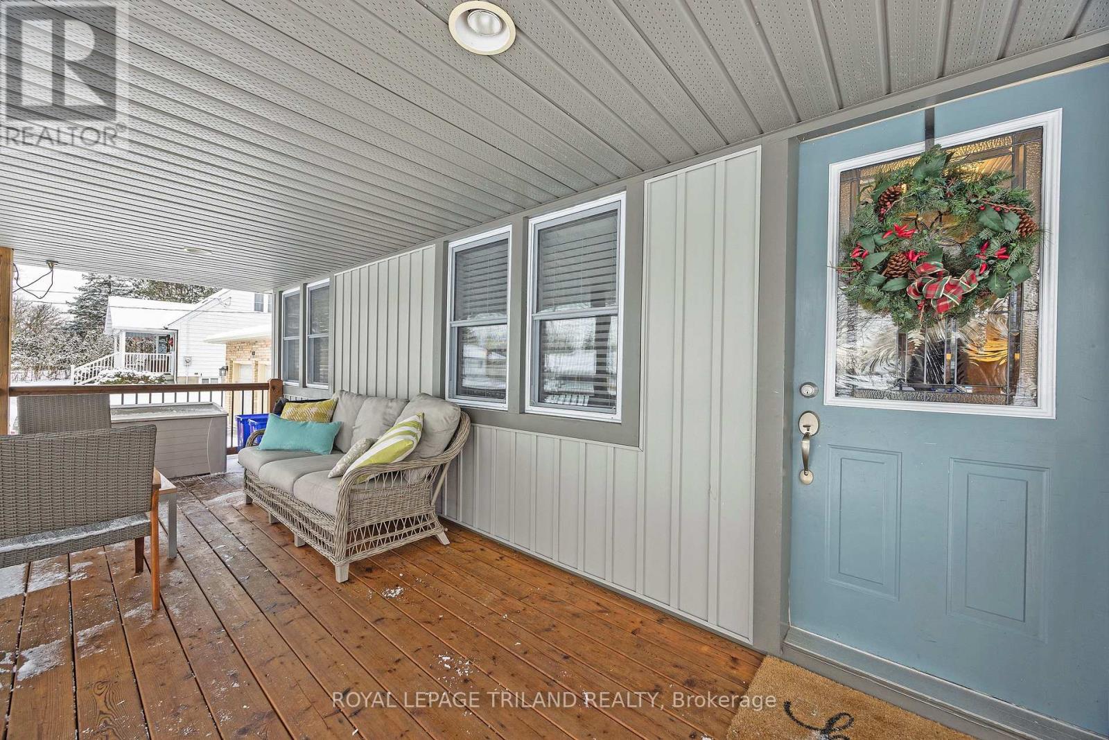 662 Eden Avenue, London South, Ontario  N6C 2Z7 - Photo 3 - X12595386