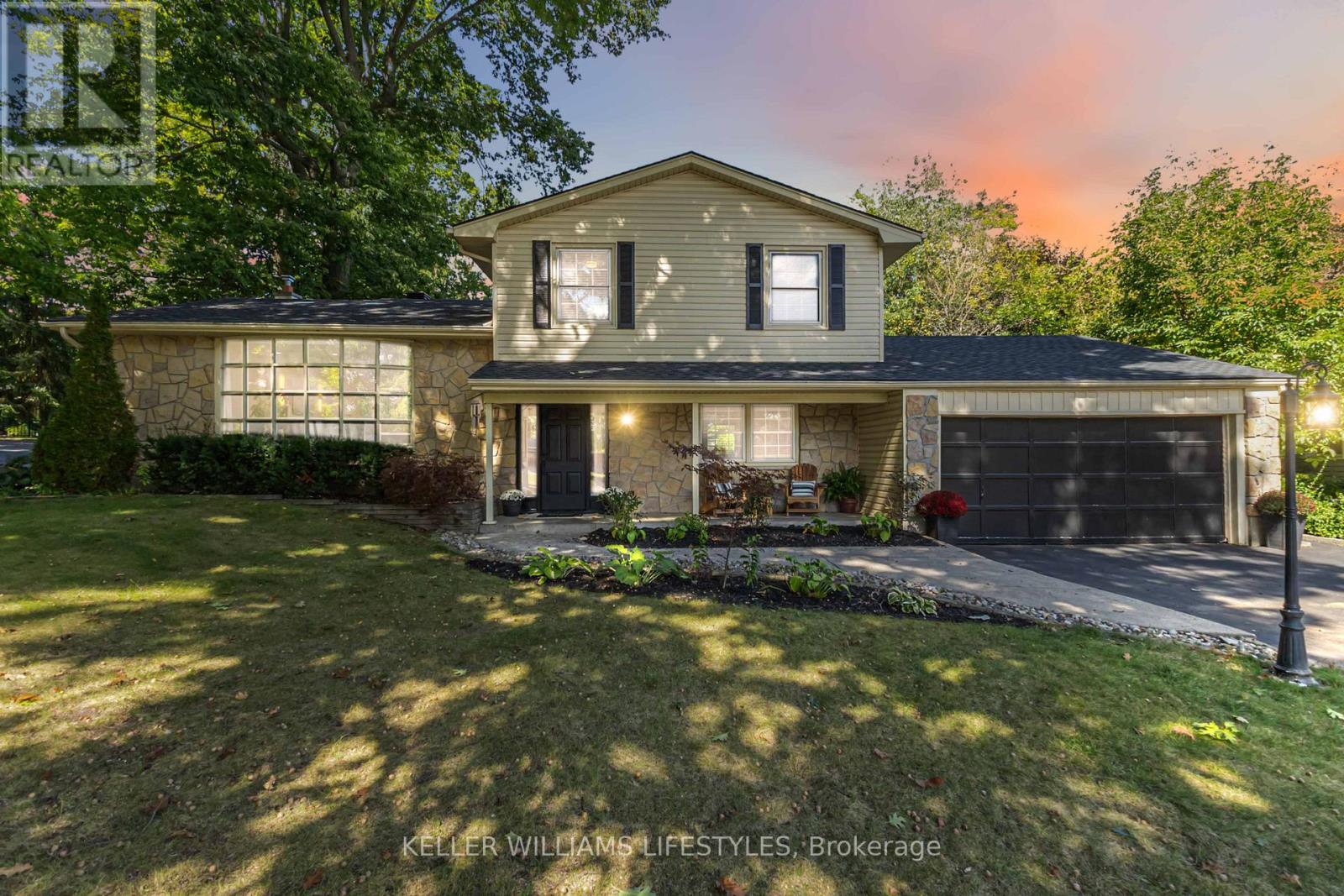 29 PARK LANE COURT, London South, Ontario