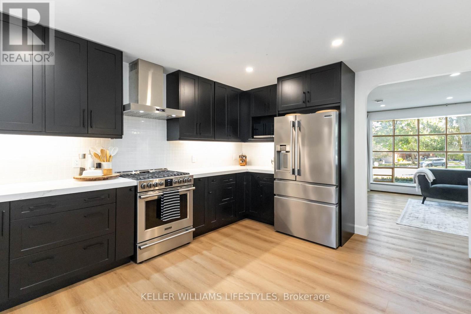 29 Park Lane Court, London South, Ontario  N6K 1Z6 - Photo 17 - X12595448