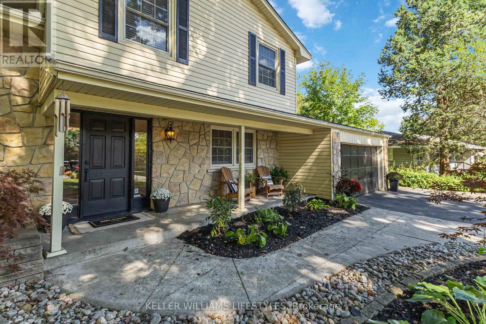 29 Park Lane Court, London South, Ontario  N6K 1Z6 - Photo 4 - X12595448