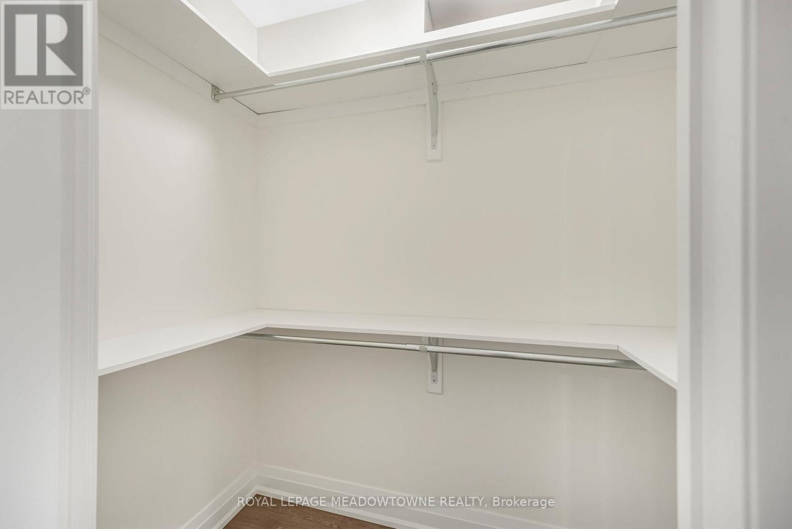 204 - 4235 Sherwoodtowne Boulevard E, Mississauga, Ontario  L4Z 1W3 - Photo 12 - W12484365