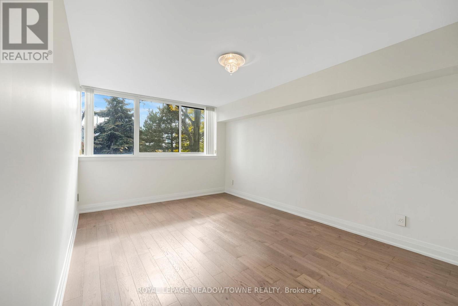 204 - 4235 Sherwoodtowne Boulevard E, Mississauga, Ontario  L4Z 1W3 - Photo 10 - W12484365